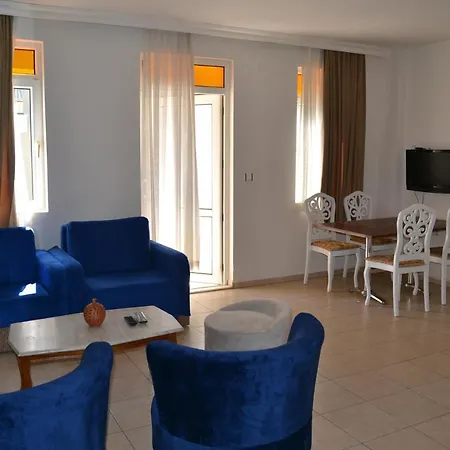 Safari N-4 * סייד