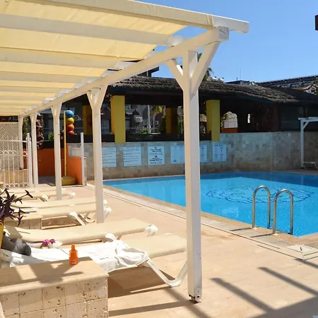 Aparthotel Safari Suit N-4 *