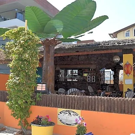 公寓式酒店 Safari N-4 *