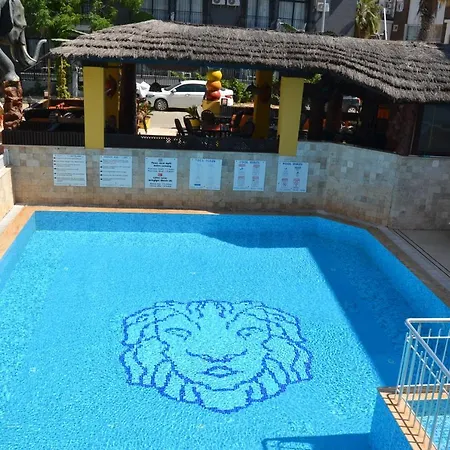 Safari N-4 Aparthotel *