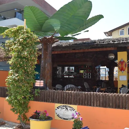 Hotel apartamentowy Safari N-4 *